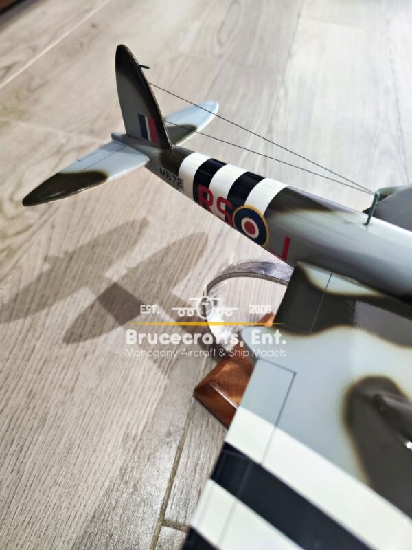 de Havilland DH.98 Mosquito MB72 - Image 10